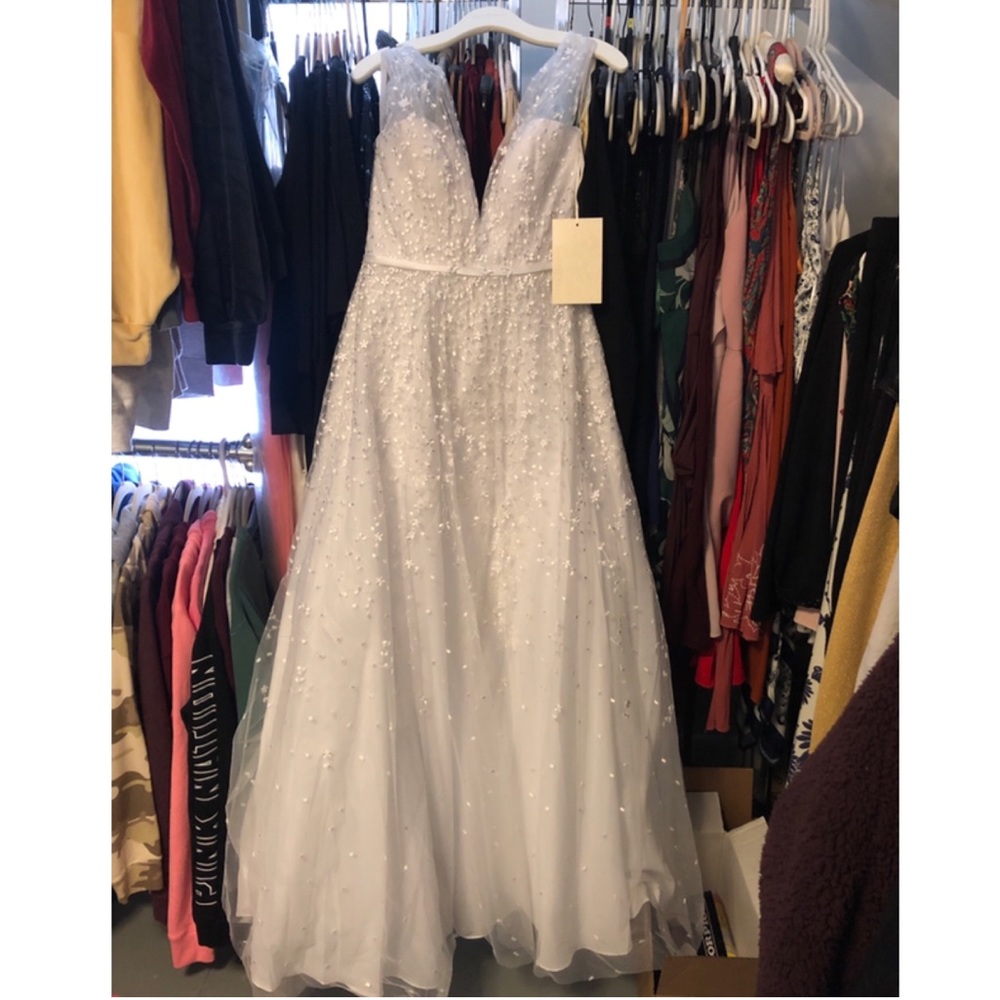 Melissa Sweet 3D Floral Wedding Dress 💕 RARE White!! - Picture 5 of 7